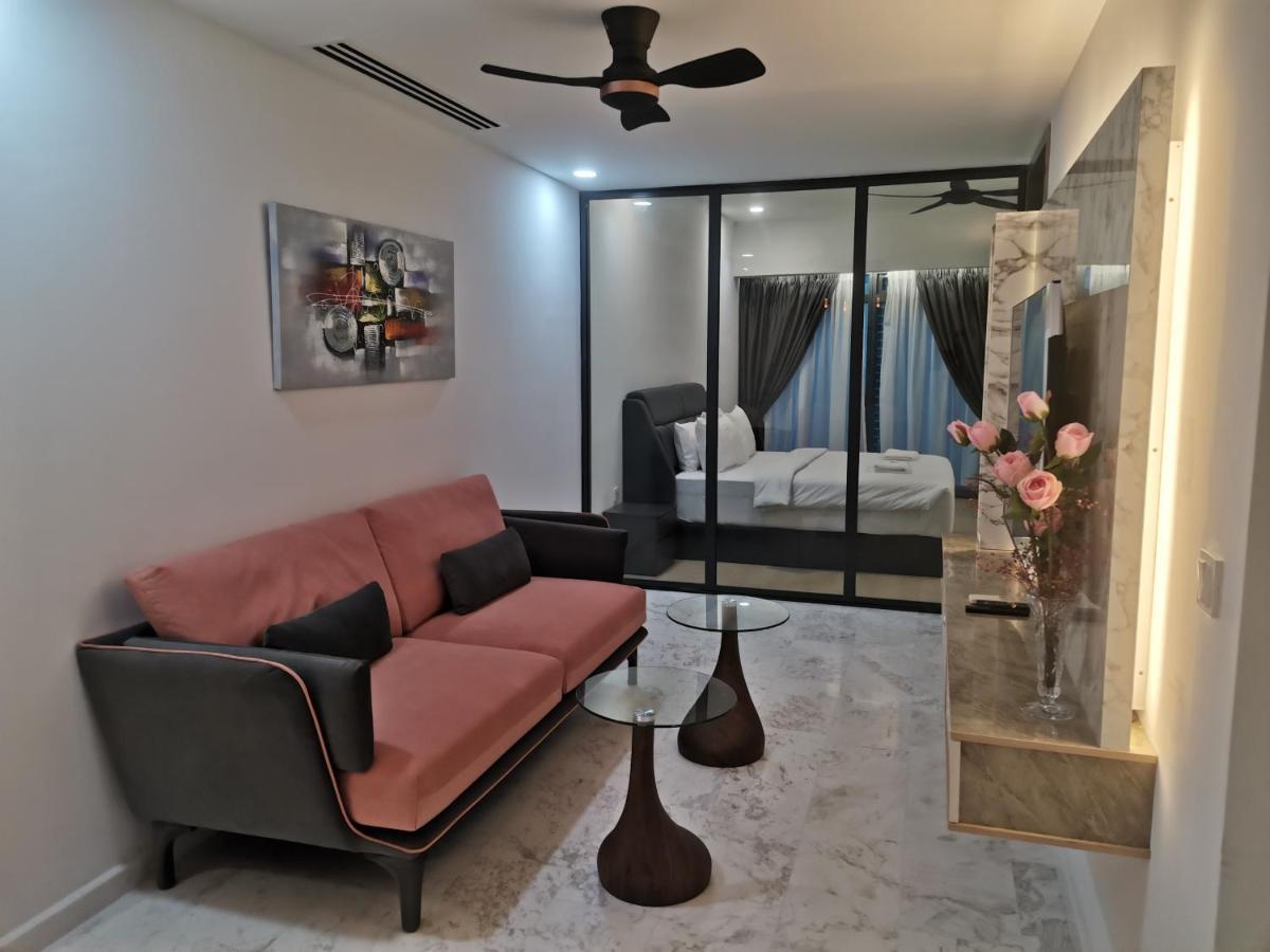 Crystal Suites At Eaton, Klcc Куала-Лумпур Екстер'єр фото