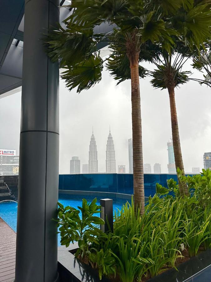 Crystal Suites At Eaton, Klcc Куала-Лумпур Екстер'єр фото
