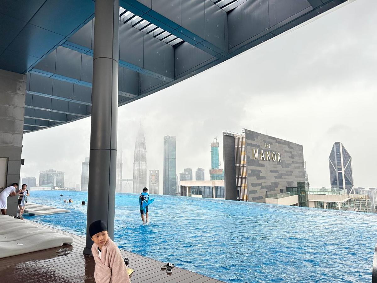 Crystal Suites At Eaton, Klcc Куала-Лумпур Екстер'єр фото