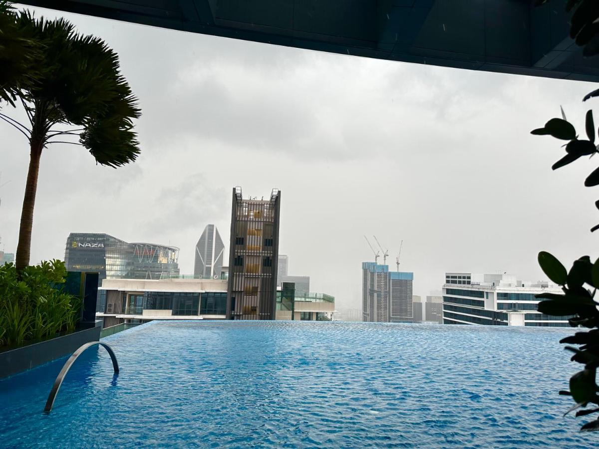 Crystal Suites At Eaton, Klcc Куала-Лумпур Екстер'єр фото