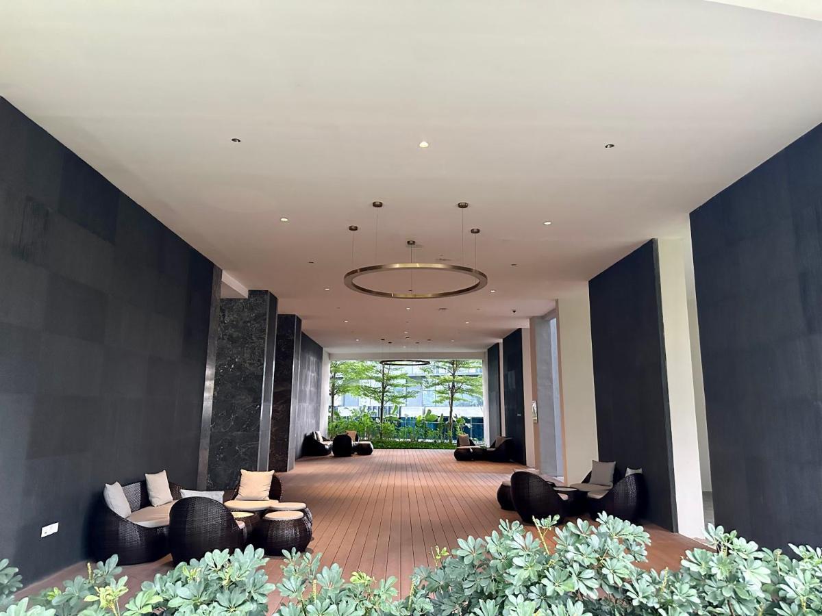 Crystal Suites At Eaton, Klcc Куала-Лумпур Екстер'єр фото