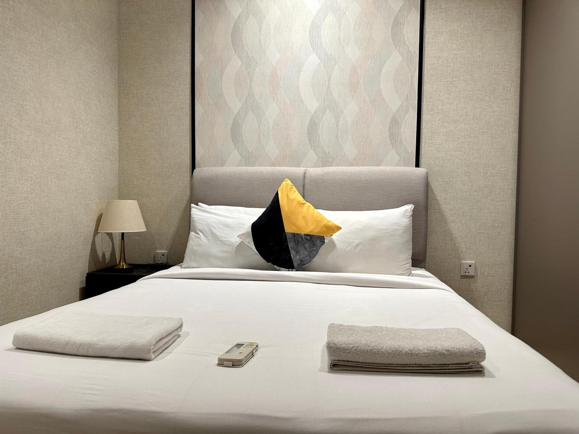 Crystal Suites At Eaton, Klcc Куала-Лумпур Екстер'єр фото